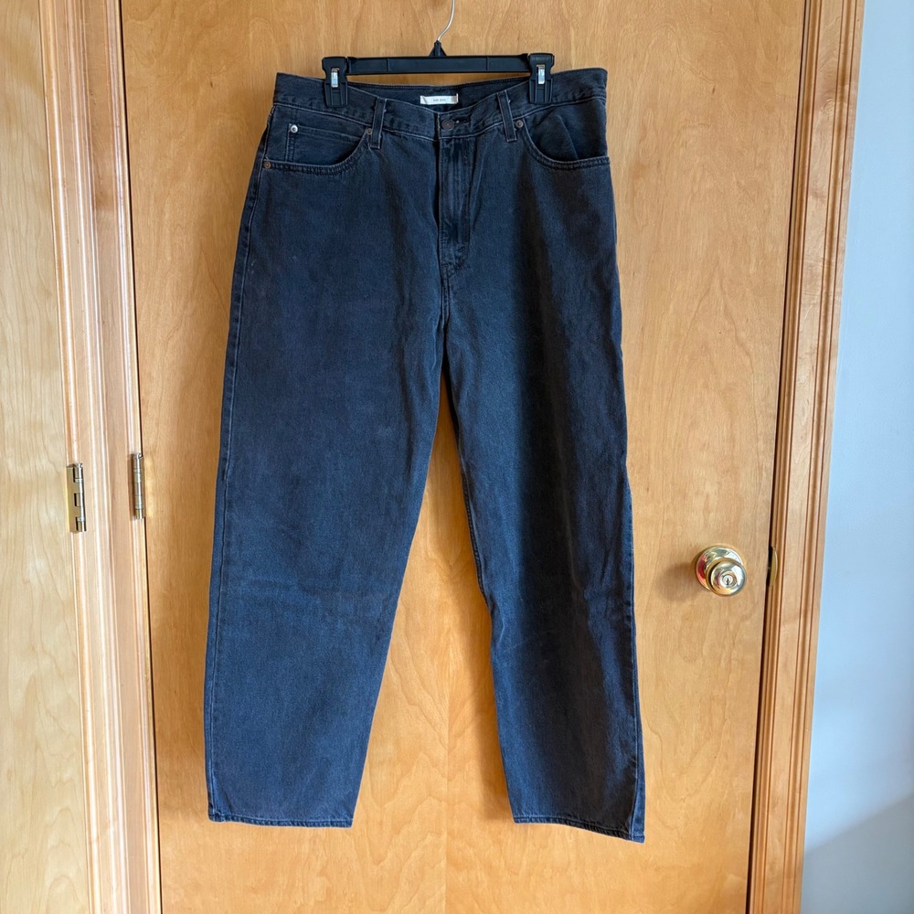 Levi's Premium Dad Jean Women 32x30 Charcoal Black Relaxed Straight 79770-0010‎